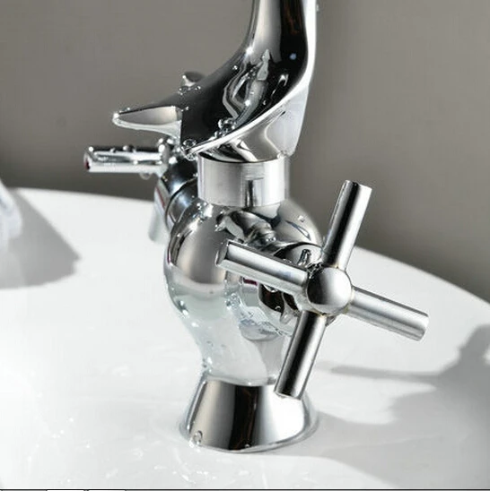 Хромированный полированный латунный Смеситель для раковины смеситель ванны с