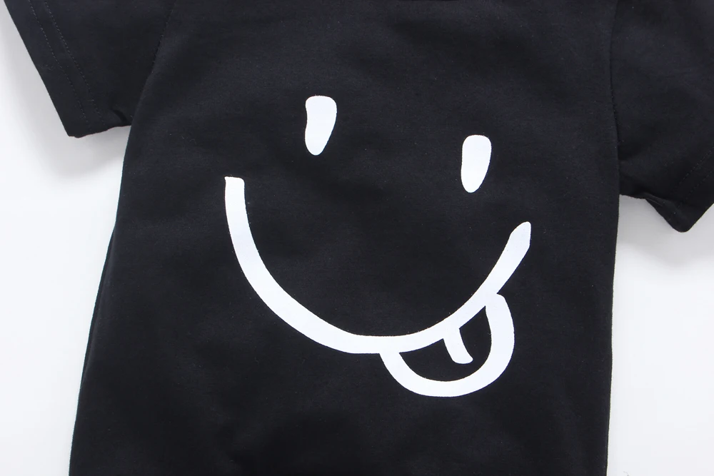 Новинка 2020 летняя детская одежда черная милая с коротким рукавом детский