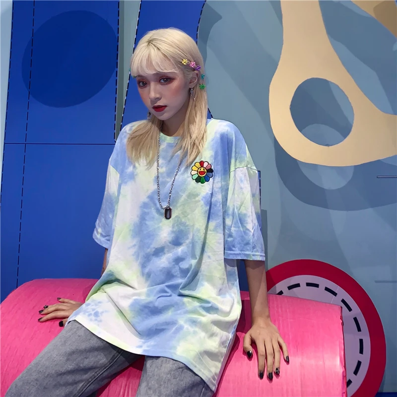 Модная футболка женская летняя одежда корейский стиль Ulzzang Harajuku Цветочные Emboridery галстук окрашенная Футболка женская Повседневная рубашка Топ