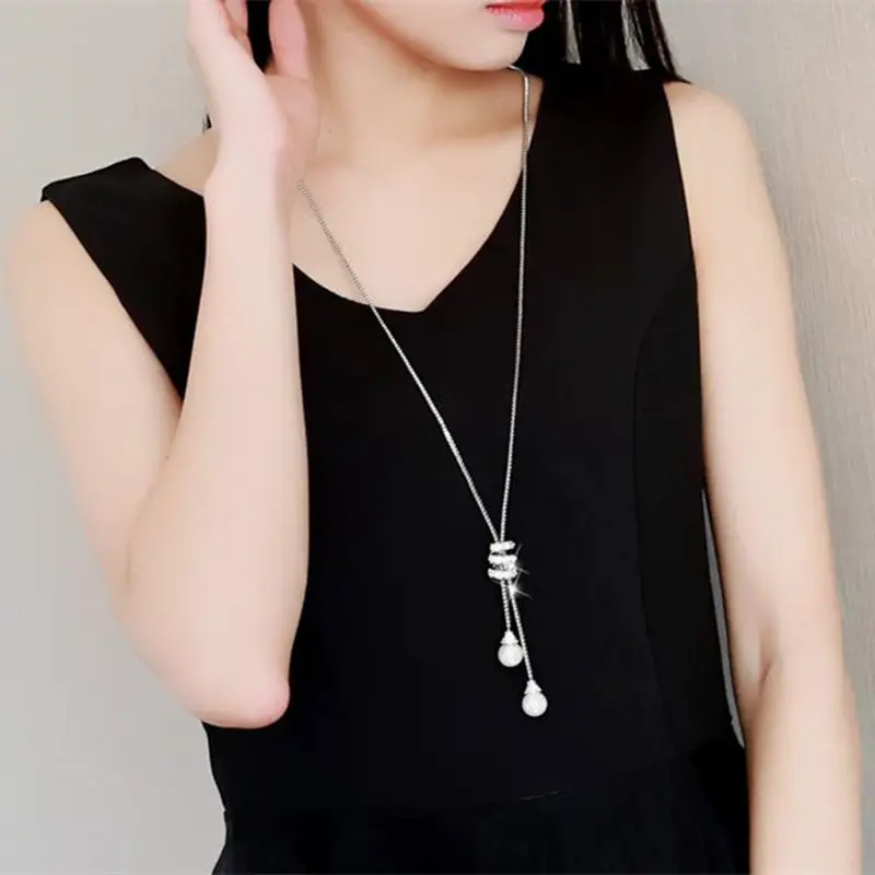 Женское ожерелье с подвеской-кисточкой длинное простое цепочкой украшенное