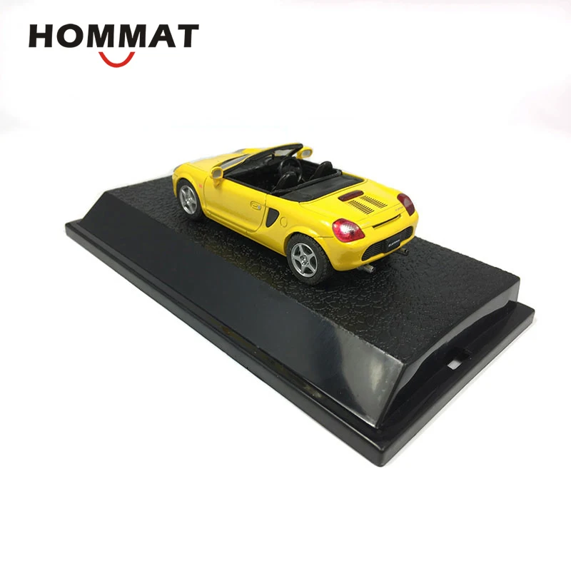 Модель HOMMAT 1/43 Toyota MR2 Спортивная модель автомобиля-трансформер литой игрушечный