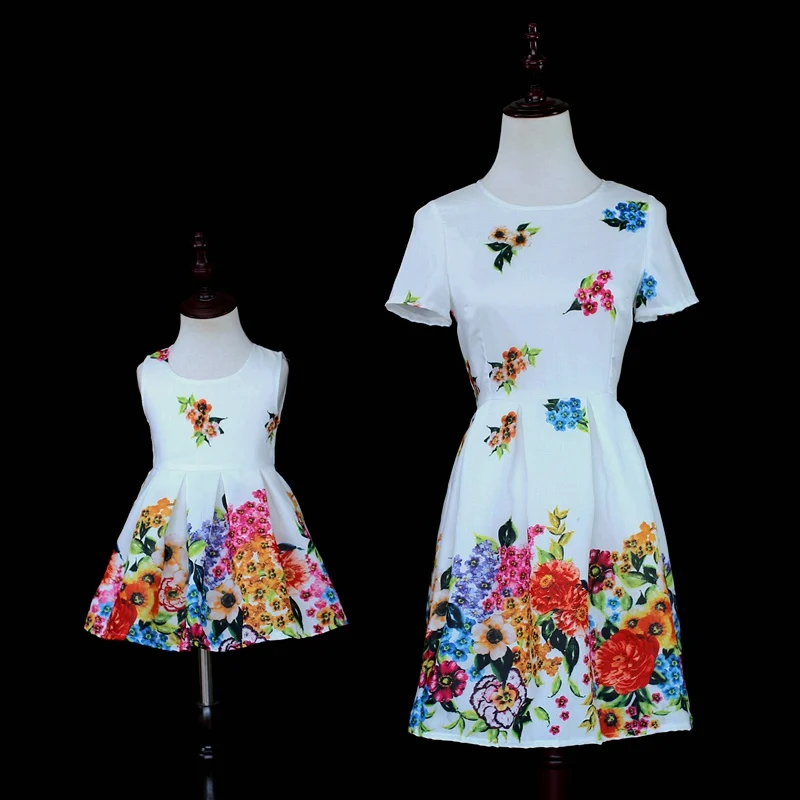 Одинаковые комплекты для семьи платье с цветами девочек детское на свадьбу