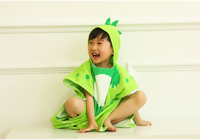 green dinosaur Детское банное полотенце с капюшоном, пончо, детский банный халат, банный халат, быстросохнущее впитывающее полотенце из микрофибры для путешествий, спортивное пляжное полотенце - Цвет: green dinosaur