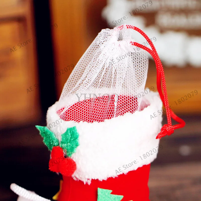 

1pcs/bag Christmas Decorations Boots Children's Small Gifts Of Candy Little Shoes Christmas Candy Boots pen containers