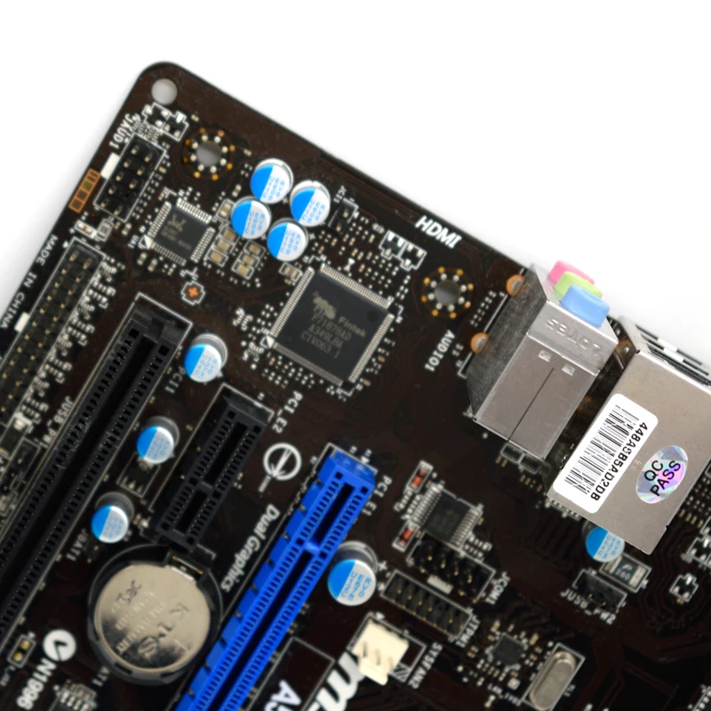 Для материнской платы MSI A55M E35 FM2/FM2 + A55 HDMI MATX/DDR3 поддерживает A10 8760 оригинальная б/у