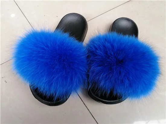 COOLSA Hot Women's Striped Plush Fur Slippers Super Fluffy Furry Fox Fur Slides Travel Quick Drying Beach Flip Flops Plus Size - Цвет: as picture shows