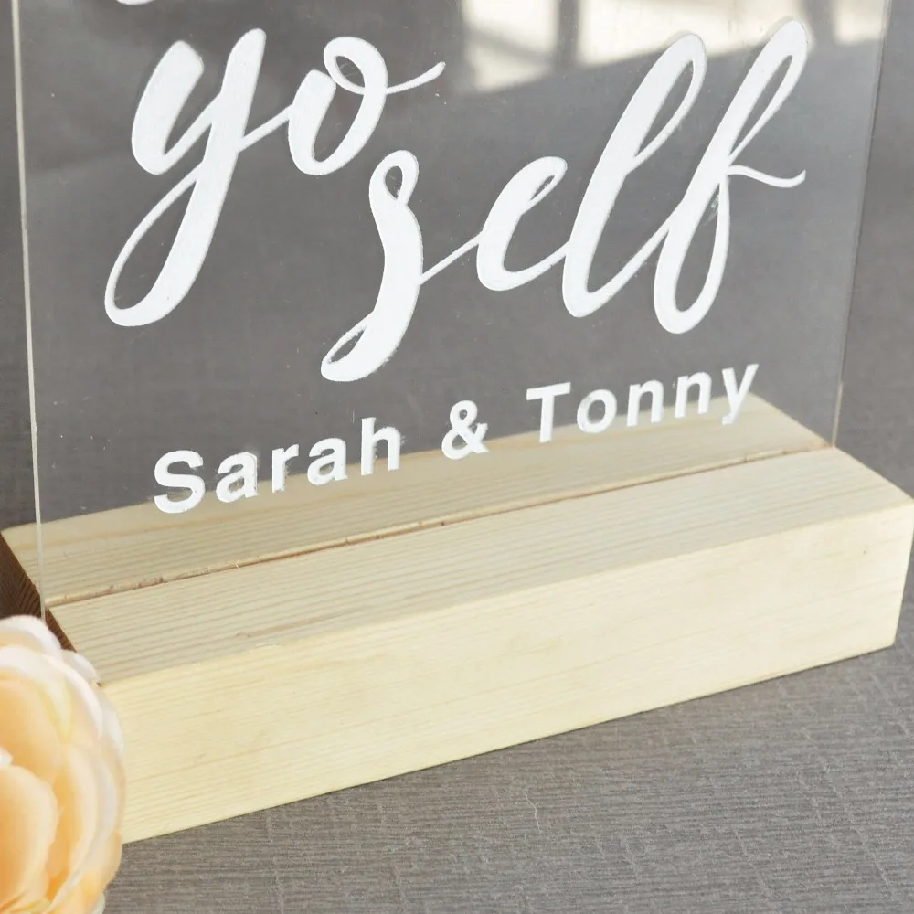 Treat Yo Self Favors ClearAcrylic Wedding Sign with Stand for Weddings or Events Please Take One | Дом и сад