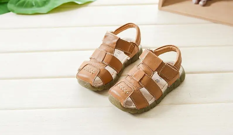 Детские кожаные сандалии для мальчиков Новинка 2017 года сезон лето корейская