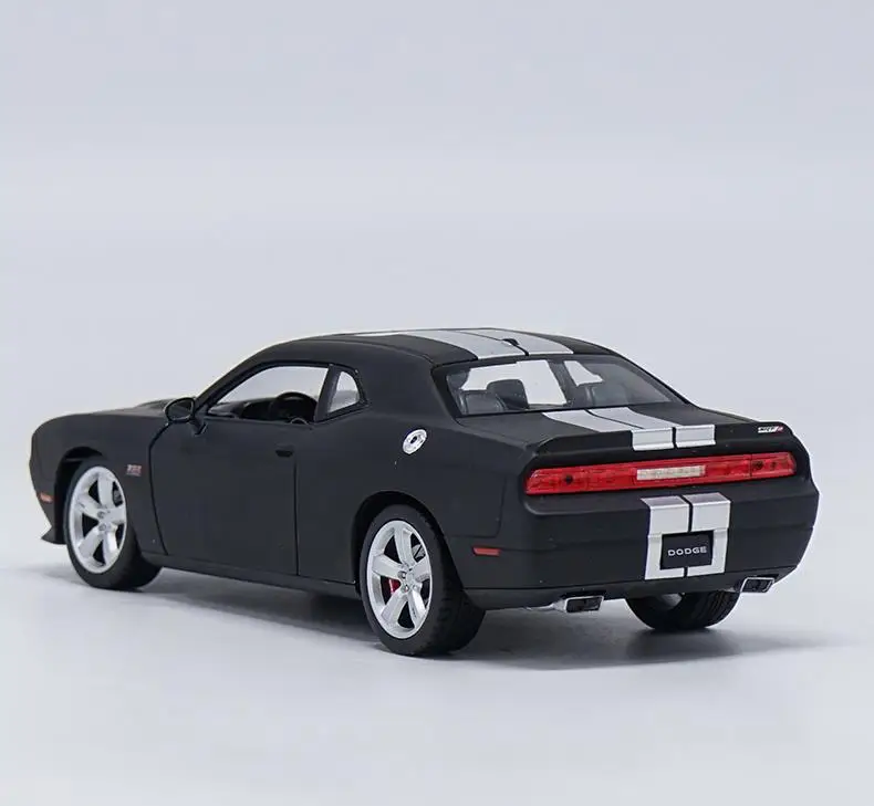 1:24 challenger SRT передовая Игрушечная машина из сплава литая под давлением