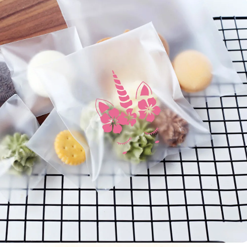 QIFU 100 шт. пользовательские Пластик прозрачный Единорог Cookie Конфеты Сумки для Единорог вечерние Дети сувениры подарки печенье в коробках пакеты для выпечки