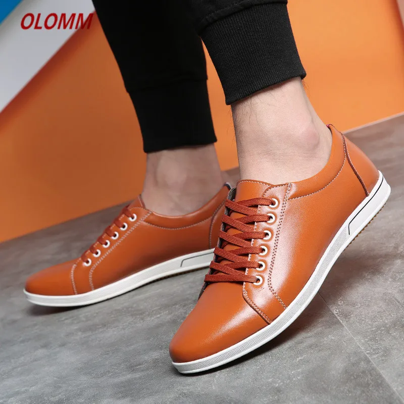 Кроссовки мужские из мягкой кожи повседневная обувь на плоской подошве модные