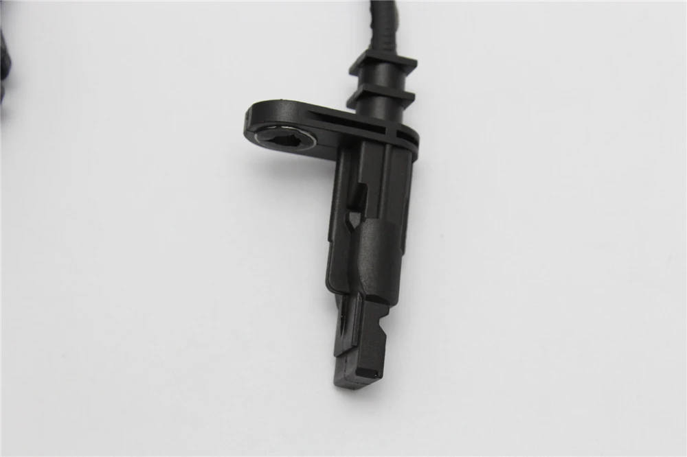 Передний датчик скорости колеса ABS L/R для CITROEN C6 PEUGEOT 407 4545.G6 4545.A9 4545G6 4545A9 9642687580 0986594520