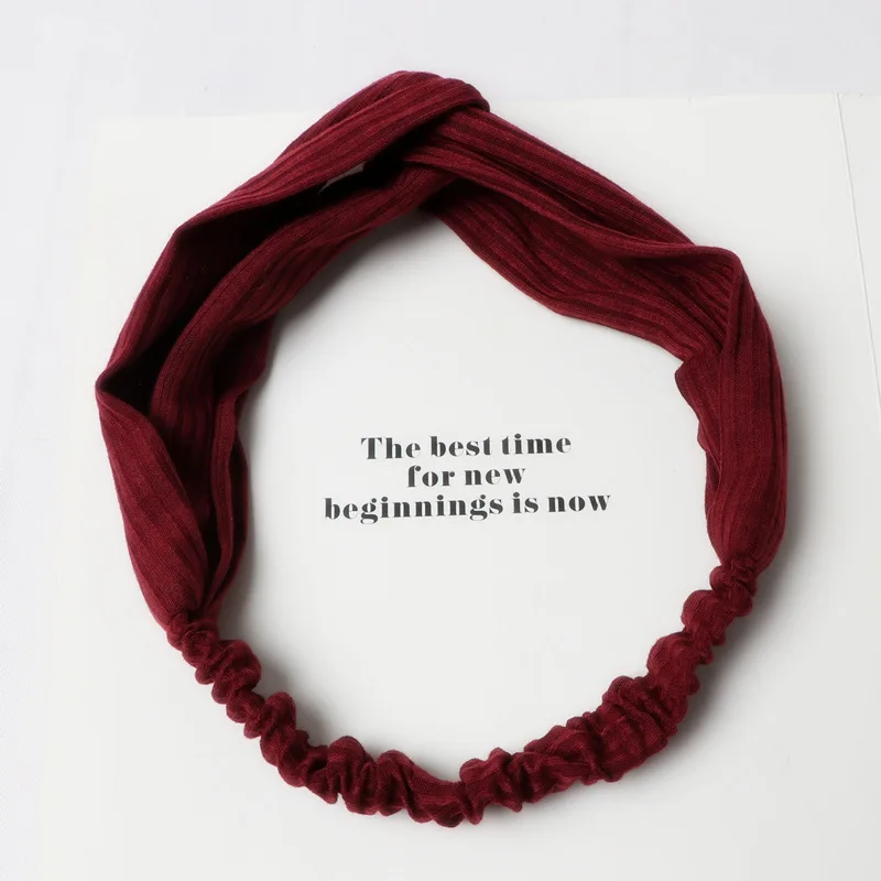 

Ms. Temperament Cross Movement Solid Color Hairband