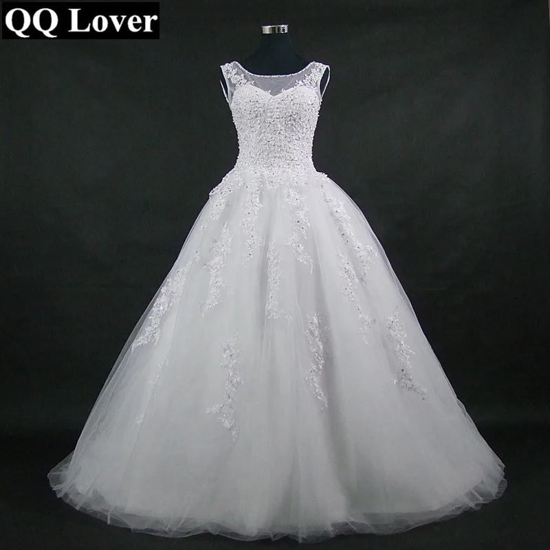 Свадебное платье QQ Lover а-силуэта с глубоким вырезом шнуровкой и шлейфом бусинами