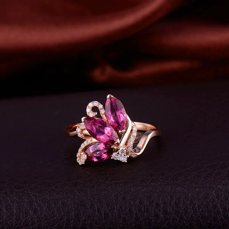 Розовое кольцо с турмалином натуральным бриллиантом 18 К розовое золото