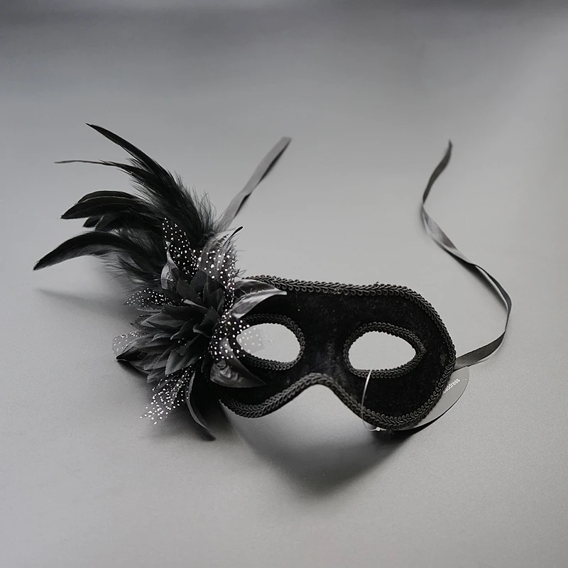 

Halloween feather masquerade mask photo studio photo party performance bar mask