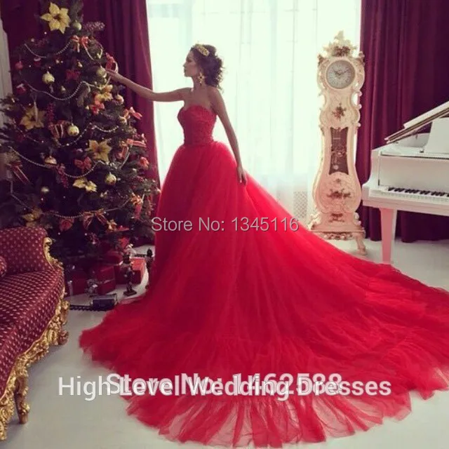 2017 сшитое кружева аппликация милая красная тюль большой поезд свадебные платья