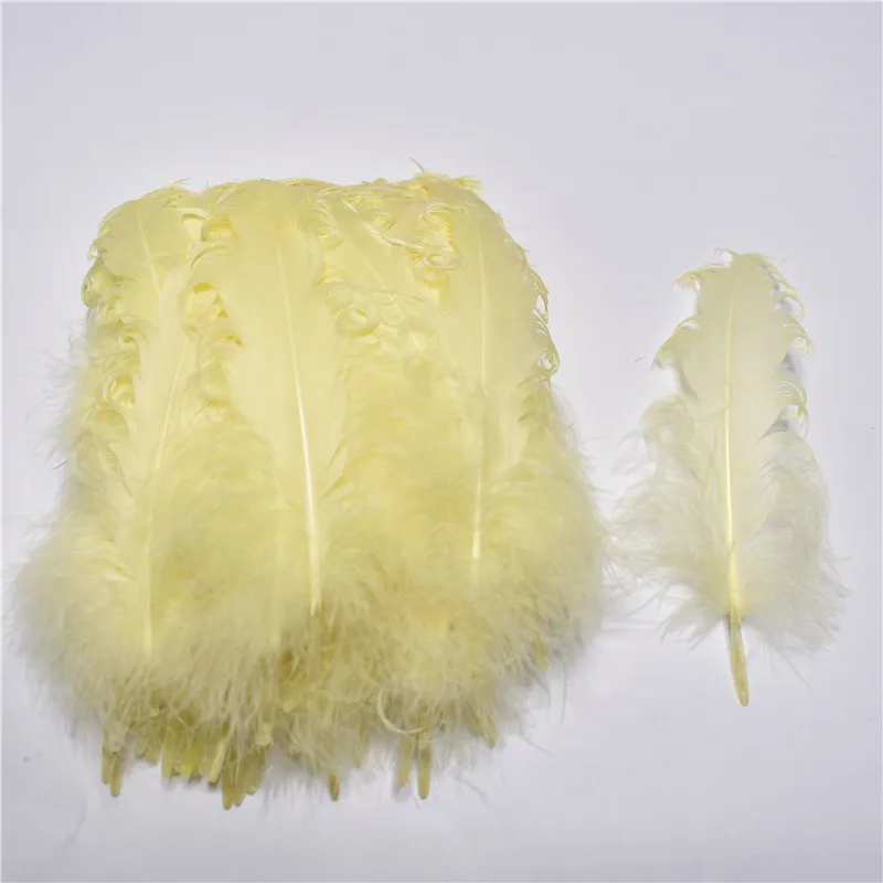 Cream Color Верхнее естественное окрашивание вьющихся гусиных перьев 20 шт/lot13-18cm/5-7 дюймов DIY Перья для поделок костюмы на Хэллоуин/шляпа декоративные Шлейфы - Цвет: Cream Color