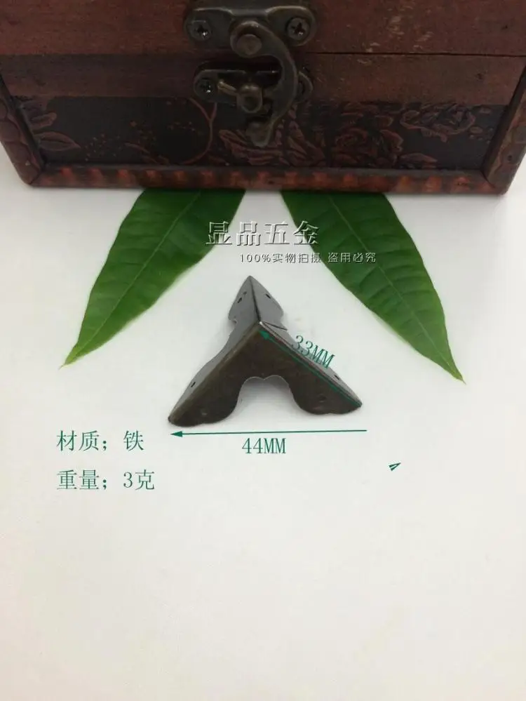 

33*33*44mm Album Corner Notebook corners Pressure angle Book corner Fillet Hardware Accessories Bags Horn wholesale