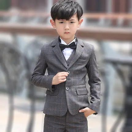 2016 г. (пиджак+ жилет + брюки рубашка+ галстук бабочка) костюм для мальчиков цветы