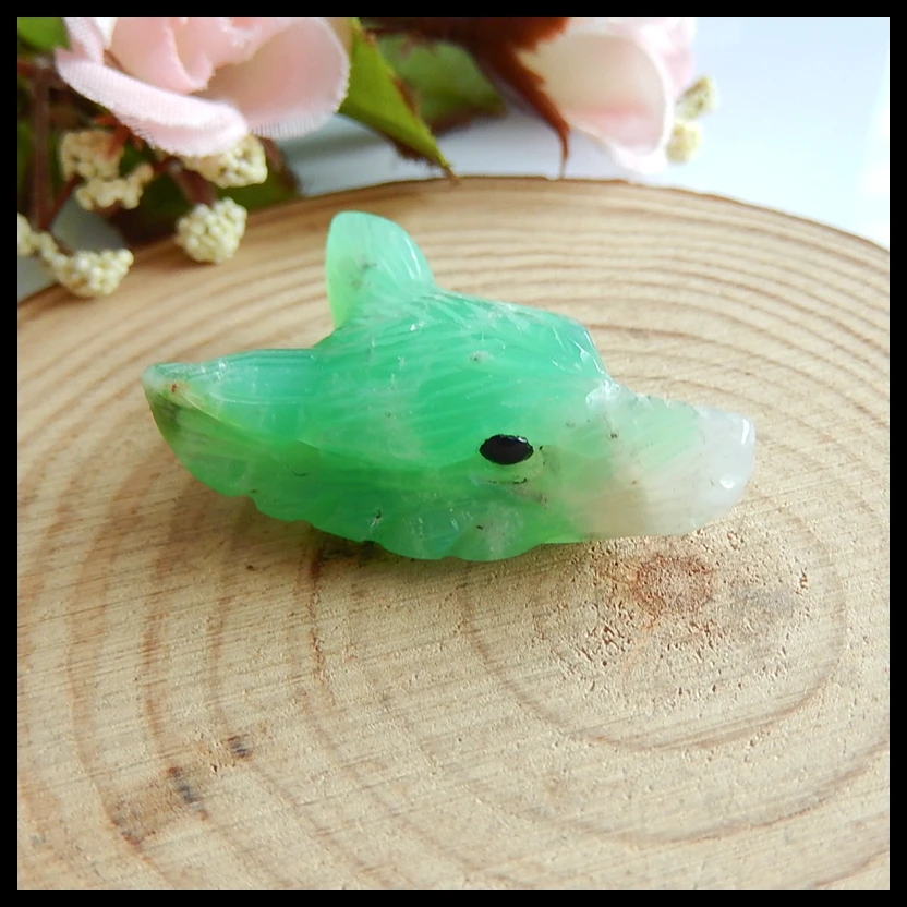 

Natural stone Chrysoprase Carved wolf head Pendants Beads ,Semiprecious stone jewelry,34x24x12mm,11.1g