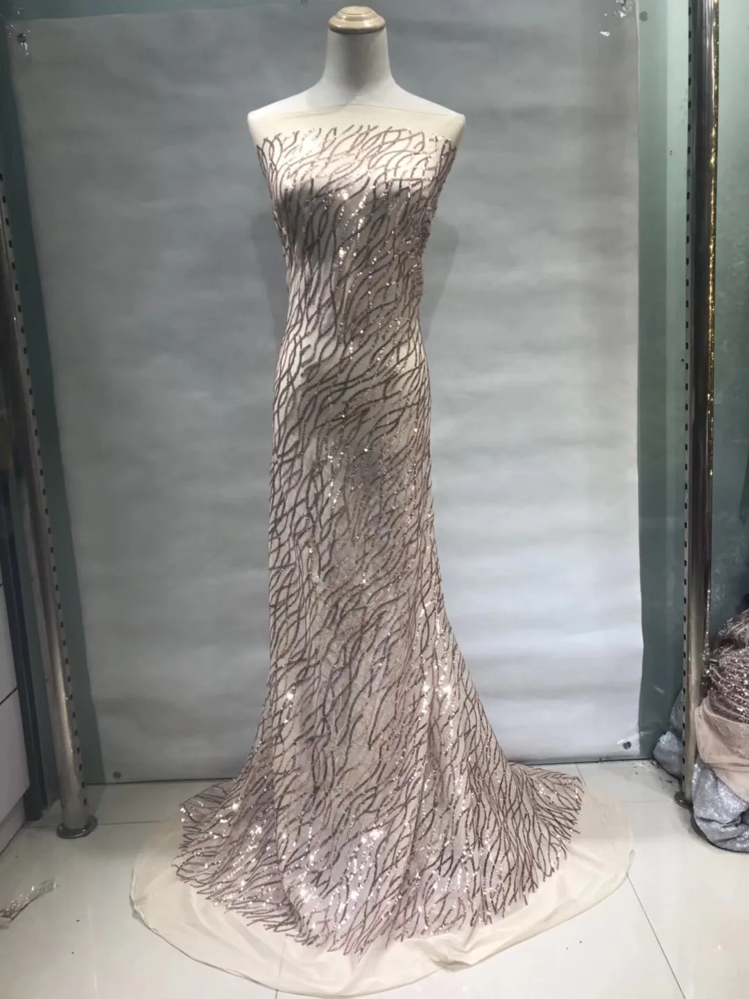 Элегантная бордовая винная оптовая продажа нигерийских кружевных тканей для