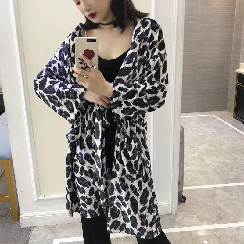 2017 Autumn New Lace Velvet Trench Coat for Women Korean Style Fashion Loose Solid Color Long Sleeve Wild | Женская одежда