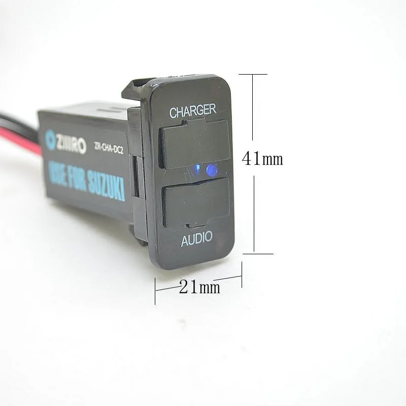 Автомобильный интерфейс с двойным USB-разъемом для зарядного устройства
