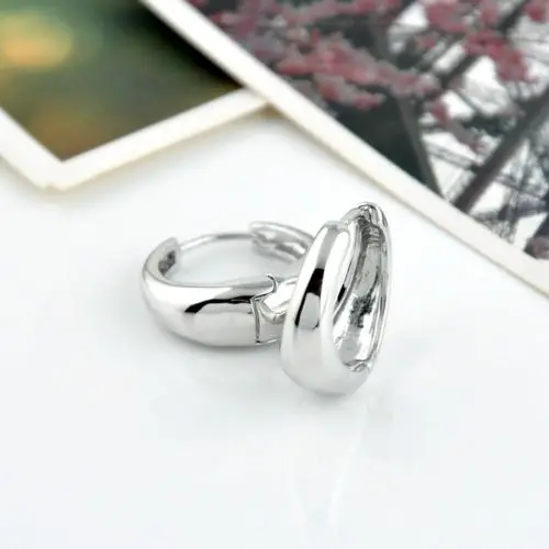 

Awesome New White Gold Filled Smooth & Shiny 20mm 3/4" Round Hoop Earrings~