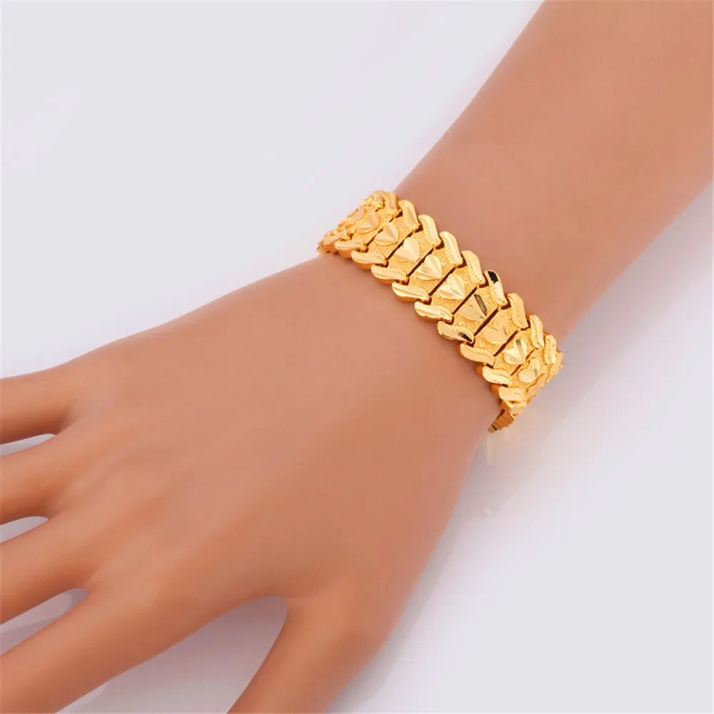 

Kpop Heart Bracelets Bangles For Men/Women Elegant Romantic yellow Gold/Silver Color High Quality Jewelry Brand H715