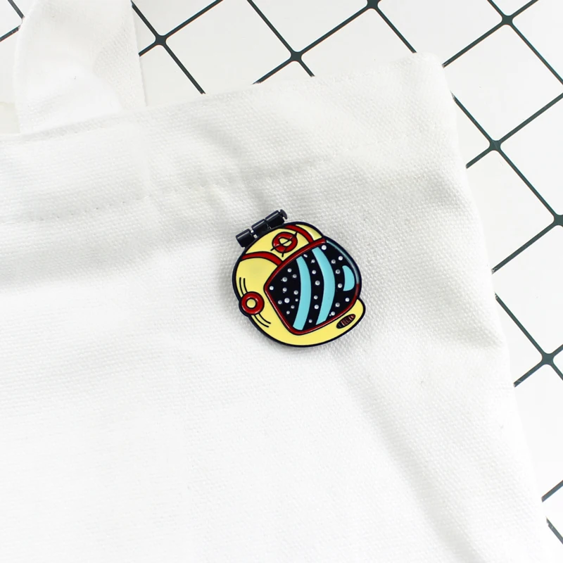 Складная брошь для Хэллоуина Космический шлем космонавта шапка захватывающий