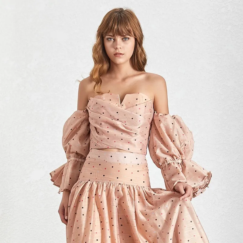 pink TWOTWINSTYLE женский костюм-двойка в горошек без бретелек с пышными рукавами шорты пуловер на молнии до середины икры трапециевидные Юбки наборы - Цвет: pink