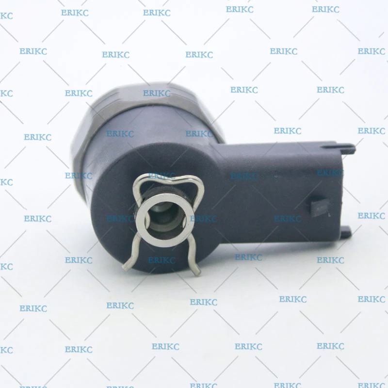 ERIKC F00VC30318 дизельная Форсунка электромагнитный клапан, F 00 в C30 318 инжектор общей топливной системы Магнитная Соединительная группа F00V C30 318