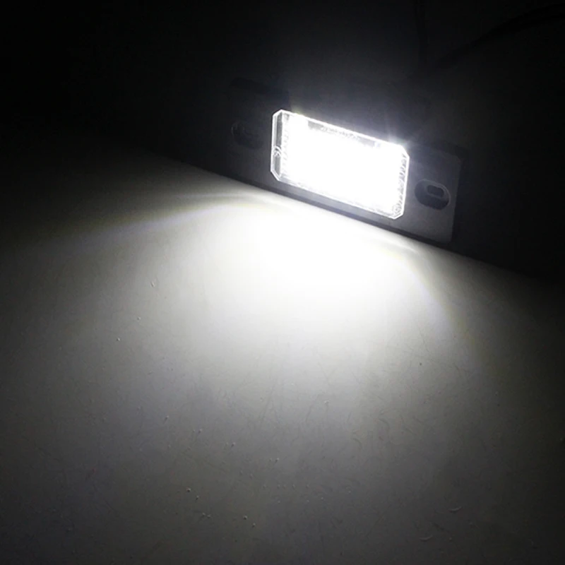 

HAUSNN 2 ./ 18 SMD 3528 Canbus Porsche Cayenne / Cayenne S 2002 ~ 2009