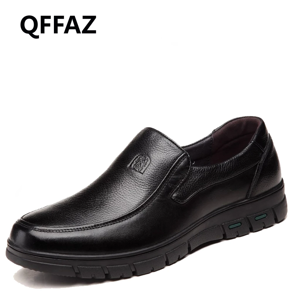 Мужские брендовые туфли QFFAZ черные повседневные Нескользящие лоферы из