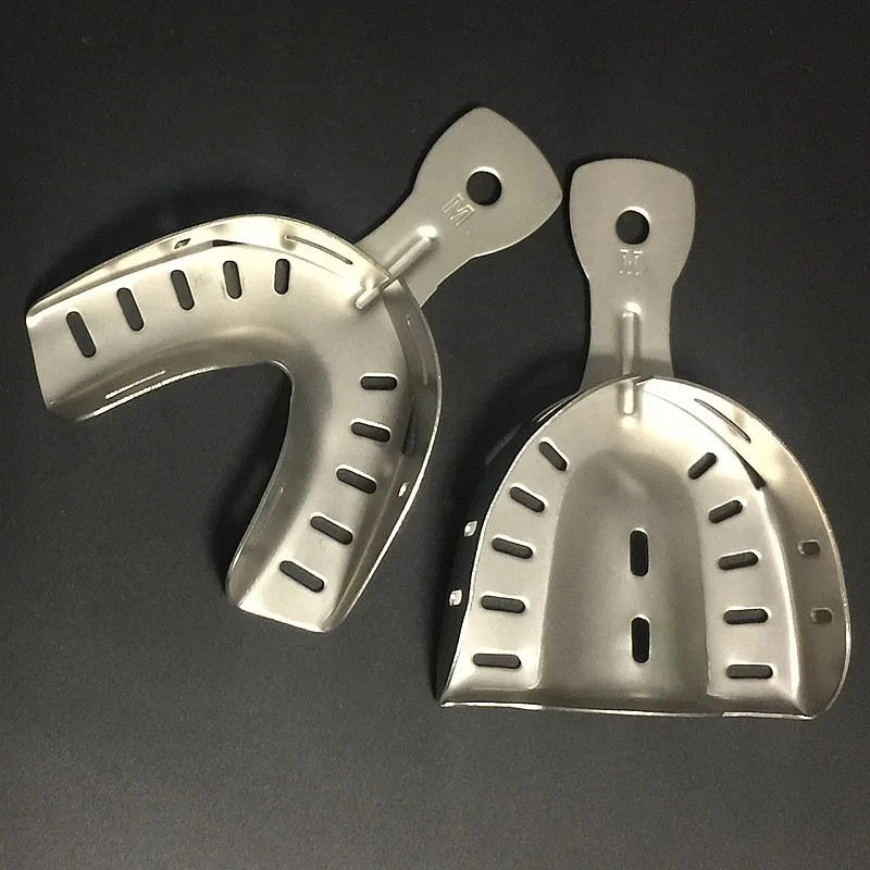 Стоматологический лоток для зубного ряда пригодный обработки в автоклаве из