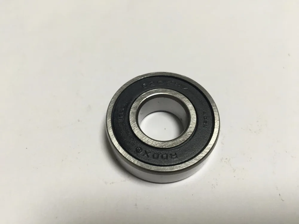 

One Piece Hub Shaft 440 Stainless Steel Ball Bearings 6202 S6202 2RS 15*35*11mm bike part