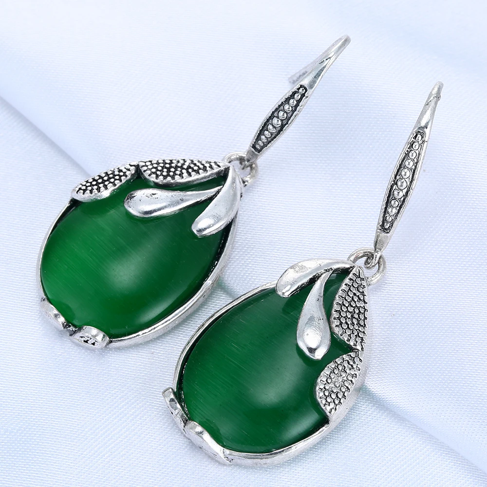 Модные серьги ручной работы с натуральным камнем зеленым опалом серебряные