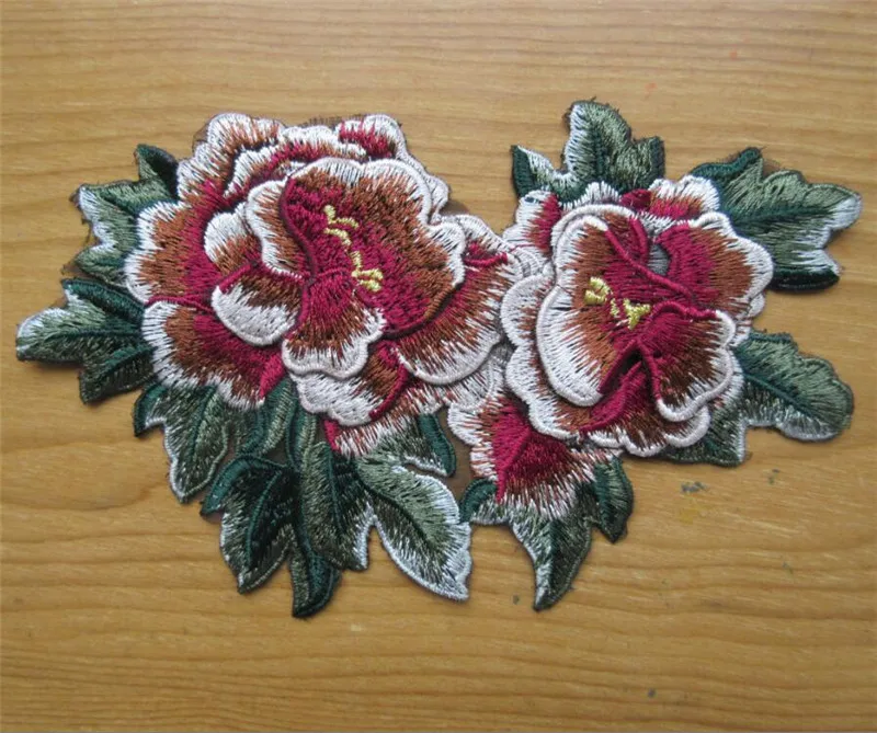 Кружева вышитые Шея воротник отделка Вышивка Патчи Ткани Роза аппликация одежды