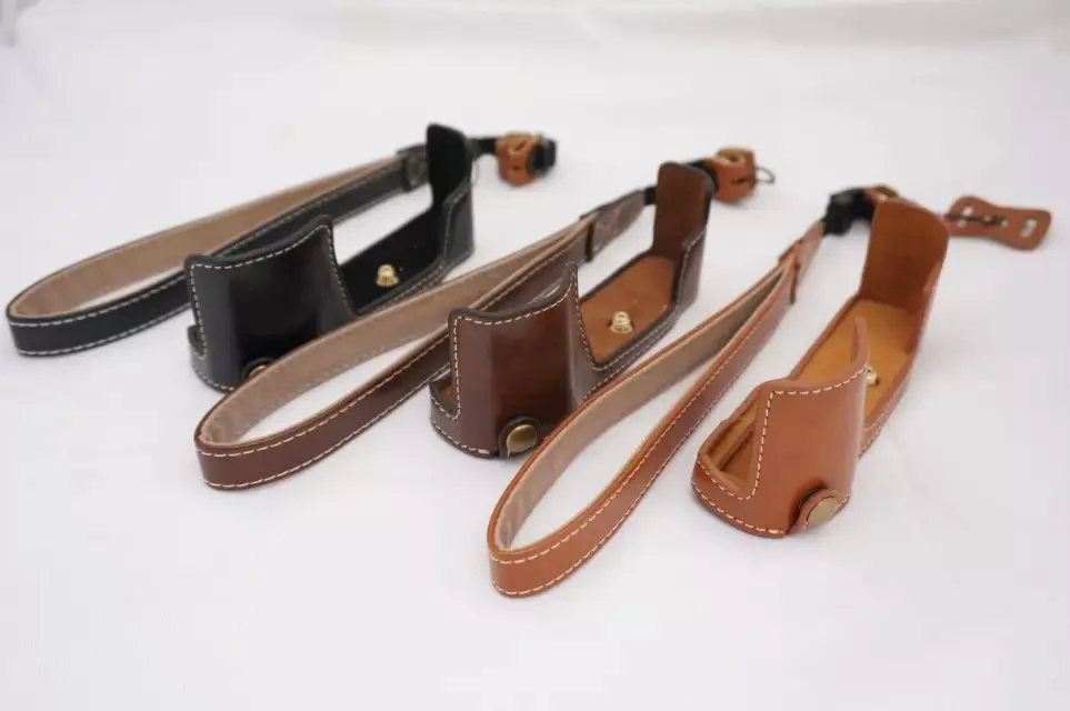 Черный/коричневый/КОФЕ искусственная кожа камера Жесткий чехол половина тела