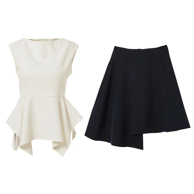 Женский костюм-двойка белая блузка без рукавов с асимметричным подолом + черная