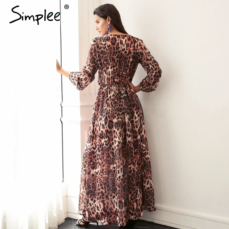 Женское осенне зимнее длинное платье Simplee леопардовое с глубоким V образным
