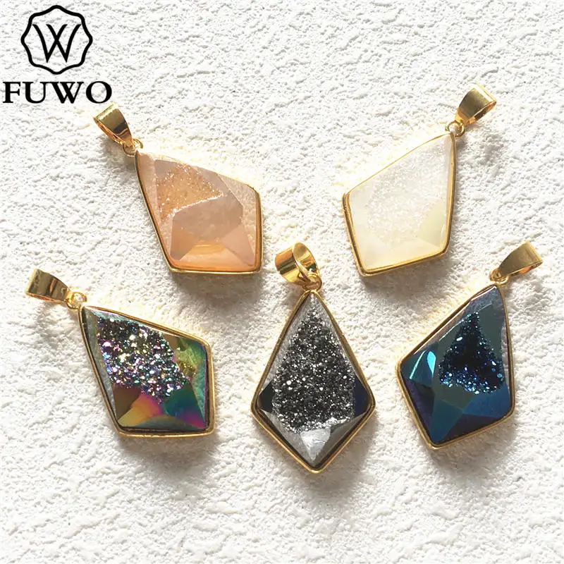 

FUWO Fashion Rainbow Arrowhead Druzy Pendant Faceted Connector With Gold Bezel Trimmed For Jewelry Making PD243