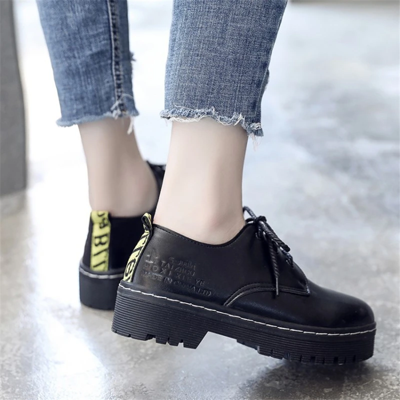 Женские оксфорды на плоской подошве в британском стиле Весенняя повседневная