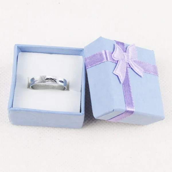 Оптовая продажа 48 шт картон с бантом кольцо Дисплей Коробка ювелирных изделий