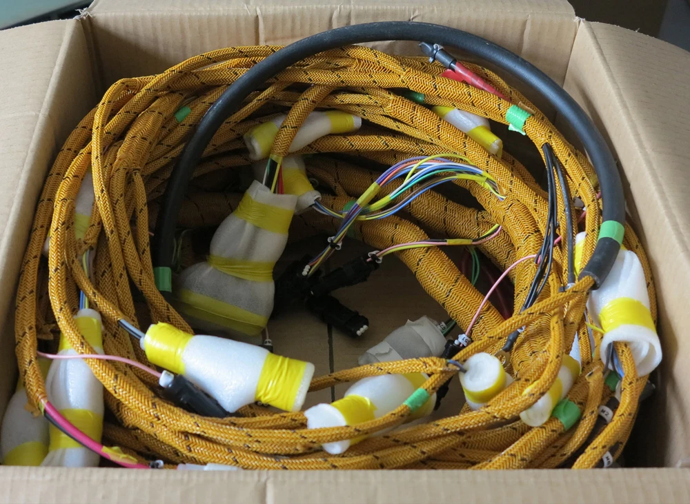 3243063HE01 3068797 01HE/10 жгут проводов bensong|wire trunking|harness climbingwire harness connector |