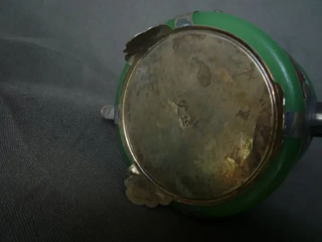 Коллекция старой династии Цин серебряный и нефритовый чайник Флагон с отметкой