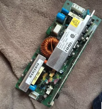 

New Working Lamp Power Supply PHG281A1TB (NSHA330W) for SANYO Projector XF47/LX505 Projector Parts