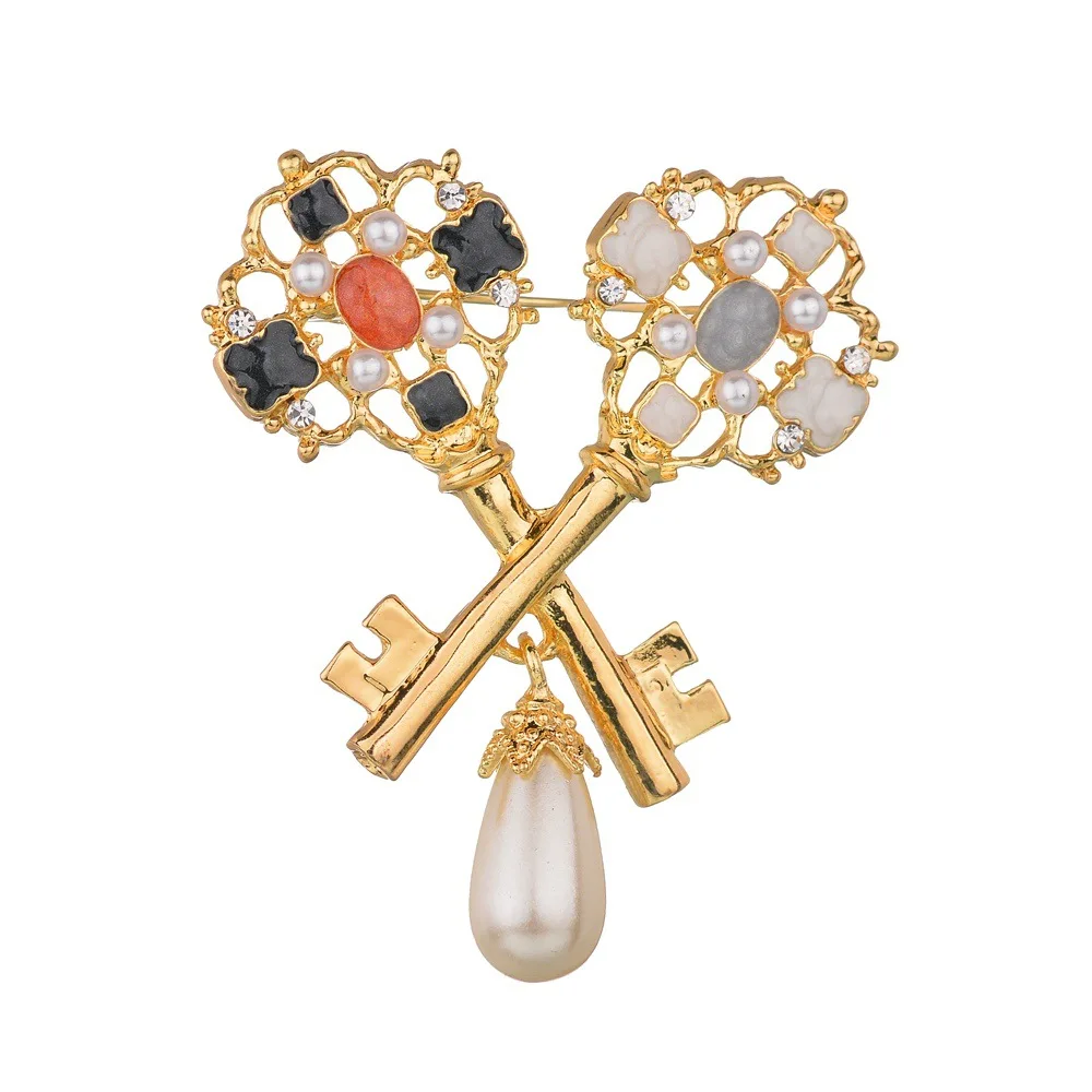 2019 NEW college style personality fashion gold color double Crown Key statement pearl Brooch women badge jewelry gift | Украшения и