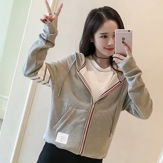 Новинка 19ss мужские высокие полосатые классические полосатые джентльменские толстовки с капюшоном бархатные хлопковые утепленные флисовые# E011